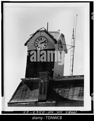 Fotokopie des Foto (von der Planung Ressourcen Datei, 3. Oktober 1989) Clock Tower, VON DER ONO-Crestline Rathaus, Bucyrus und Thoman Straßen, Crestline, Crawford County, OH Stockfoto