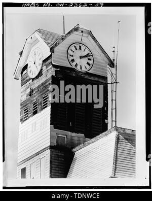 Fotokopie des Foto (von der Planung Ressourcen Datei, 3. Oktober 1989) Clock Tower, VON DER SE-Crestline Rathaus, Bucyrus und Thoman Straßen, Crestline, Crawford County, OH Stockfoto