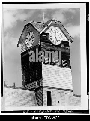 Fotokopie des Foto (von der Planung Ressourcen Datei, 3. Oktober 1989) Clock Tower, AUS DEM SÜDWESTEN - Crestline Rathaus, Bucyrus und Thoman Straßen, Crestline, Crawford County, OH Stockfoto