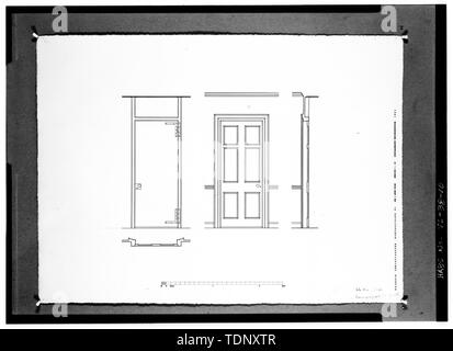 Die fotokopie einer gemessenen Zeichnung (Original im Besitz des Kunstakademiets, Kopenhagen, Dänemark; katalogisiert unter der 'Vestindienstudier', 1961) ERHEBUNGEN UND ABSCHNITTEN VON ZWEI IM ZWEITEN STOCK TÜREN - Kompagnigade 51 (House), 51 Firma Straße, Christiansted, St. Croix, VI Stockfoto