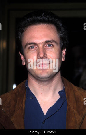 November 11, 1998, Los Angeles, CA, USA; Drehbuchautor John FRIZZEL @ "Ich weiß, was du letzten Sommer' Movie Premiere. tat. (Bild: Chris Delmas/ZUMA Draht) Stockfoto