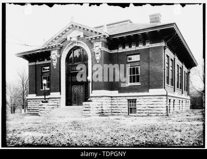 Fotograf unbekannt, Datum unbekannt PERSPEKTIVISCHE ANSICHT VON HAUPT- UND SEITENANSICHTEN - Universität von Kentucky, Carnegie Library, Lexington, Fayette County, KY Stockfoto