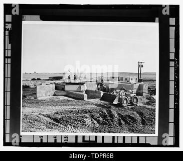 Fotografische Kopie von Foto (Ca. 1962, original Drucken im Besitz von Peter Kiewit Söhne Co., Omaha, Nebraska) Fotograf unbekannt. Blick von oben auf Start Einrichtung, Anlage von launch Schließung - Ellsworth Air Force Base, Delta Flug, 10 km Radius um Exit 127 off Interstate 90, Innenraum, Jackson County, SD; Hess, Roise und Unternehmen, Auftragnehmer; Wegman-French, Lysa, Sender; Lyon, Robert, Fotograf; Lauber, John W, Historiker Stockfoto