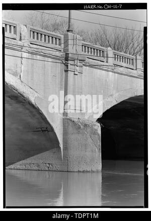 Pier detail. - Third Avenue Bridge, Spanning Olentangy River von West Third Avenue, Columbus, Franklin County, OH Stockfoto