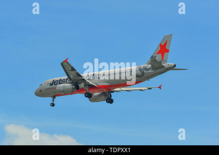 Saigon, Vietnam - May 16, 2019. Jetstar Pacific VN-A198 (Airbus A320) Landung am Flughafen Tan Son Nhat (SGN). Stockfoto