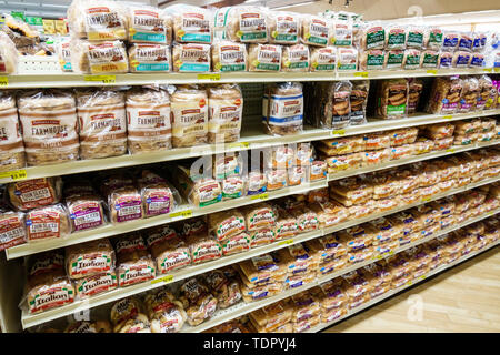 Sanibel Island Florida, Jerry's Foods, Supermarkt, innen, Regale, Verkauf, Brot, verpackter Laib, FL190508018 Stockfoto