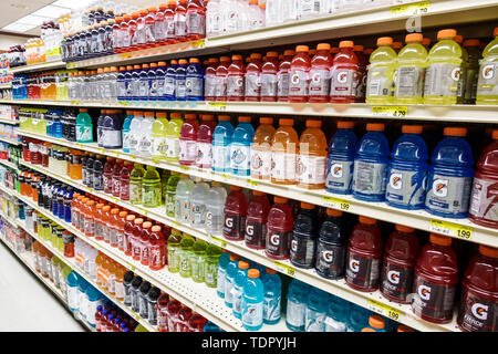 Sanibel Island Florida, Jerry's Foods, Lebensmittelgeschäft Supermarkt, innen, Regale Display Verkauf, Sportgetränke, Gatorade, Besucher Reisen t Stockfoto