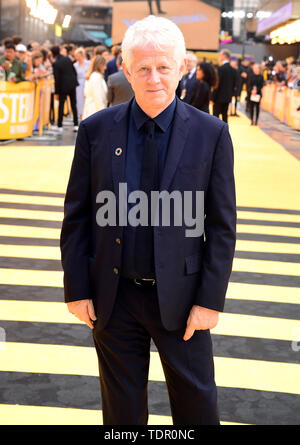 Richard Curtis die Teilnahme an der gestrigen UK Premiere in London, Großbritannien, statt. Stockfoto