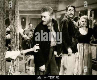 Schauspieler Kirk Douglas und Anthony Quinn in den Film Lust auf Leben, 1956 Stockfoto