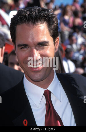 Sep 12, 1999, Los Angeles, CA, USA; Schauspieler Eric McCORMACK @ Emmy Awards 1999. (Bild: © Chris Delmas/ZUMA Draht) Stockfoto