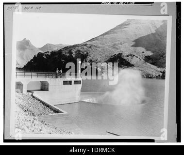 Fotografische Kopie des historischen Foto, September, 1936 (Original drucken in Gruppe 115 eingereicht, National Archives, Washington, D.C.). OWYHEE. GLORY HOLE. - Owyhee Dam, über Owyhee Fluss, Nyssa, Malheur County, ODER Stockfoto