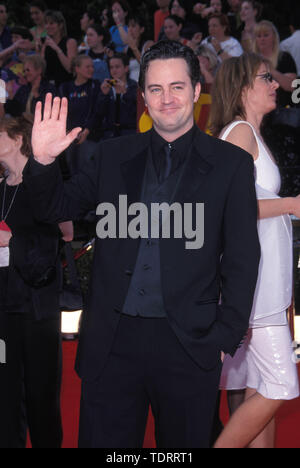 Mar 12, 2000; Los Angeles, CA, USA; Schauspieler Matthew Perry im Jahr 2000 SAG Awards. Winken (Credit Bild: © Chris Delmas/ZUMA Draht) Stockfoto