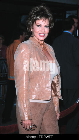 May 24, 2000, Los Angeles, CA, USA; Schauspieler Raquel Welch @ "Nutty Professor II: The Klumps" Premiere. (Bild: Â© Chris Delmas/ZUMA Draht) Stockfoto