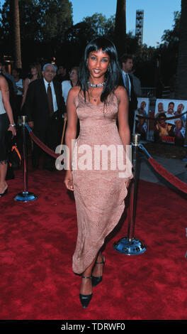 May 24, 2000, Los Angeles, CA, USA; Schauspieler TRINA MCGEE DAVIS @ "Nutty Professor II: The Klumps" Premiere. (Bild: Â© Chris Delmas/ZUMA Draht) Stockfoto