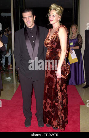 Sep 23, 2000, Los Angeles, CA, USA; Schauspieler Antonio Banderas und Melanie Griffith @ der American Cinematheque Moving Picture Kugel Ehren Bruce Willis. (Bild: © Chris Delmas/ZUMA Draht) Stockfoto