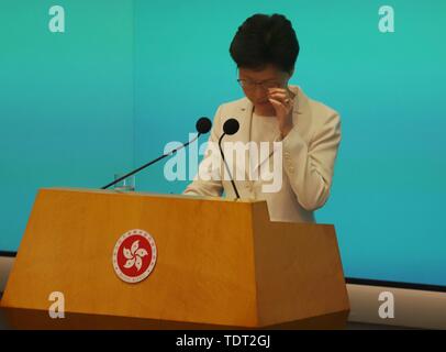 Hongkong, China. Juni, 2019 18. Chief Executive der SAR HONGKONG Carrie Lam gerichtet Lokale und internationale Presse heute Nachmittag inmitten starke Kritik von Bürgern und Medien. Juni-18, 2019 Hong Kong. ZUMA/Liau Chung-ren Credit: Liau Chung-ren/ZUMA Draht/Alamy leben Nachrichten Stockfoto