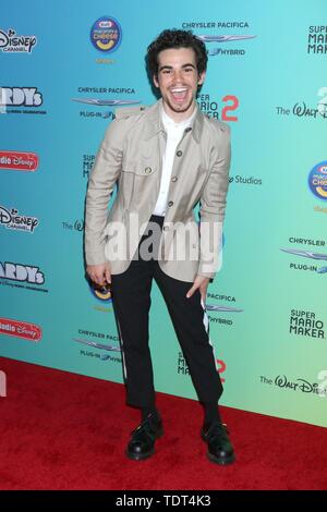 Cameron Boyce in der Ankunftshalle für 2019 ARDYs (Fka Radio Disney Music Awards), Studio City, Los Angeles, CA 16 Juni, 2019. Foto von: Priscilla Grant/Everett Collection Stockfoto