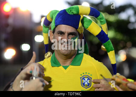 Salvador, Brasilien. 18. Juni 2019, Arena Fonte Nova, Salvador, Bahia, Brasilien; Copa America Football Finale Brasilien gegen Venezuela; Fans von Brasil Credit: Aktion Plus Sport Bilder/Alamy leben Nachrichten Stockfoto