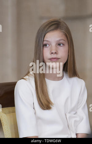 Madrid, Madrid, Spanien. Juni, 2019 19. Princess Sofia besucht "Reihenfolge der Zivilen Verdienstordens' Zeremonie an den königlichen Palast, die am 19. Juni 2019 in Madrid, Spanien Credit: Jack Abuin/ZUMA Draht/Alamy leben Nachrichten Stockfoto