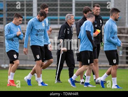 Porto Alegre, Brasilien. Juni, 2019 19. Uruguai Team während der Schulung bei CT Presidente Luiz Carvalho, Porto Alegre - RSFoto: Credit: Liamara LIAMARA POLLI Polli/bin Presse/ZUMA Draht/Alamy leben Nachrichten Stockfoto