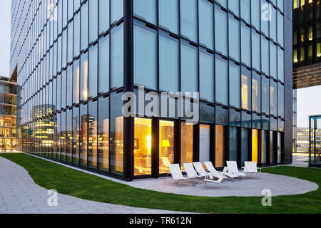 Hotel Hyatt Regency Düsseldorf im Medienhafen in Düsseldorf, Deutschland, Nordrhein-Westfalen, Düsseldorf Stockfoto