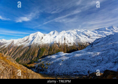 Berg Panoramablick auf dem Weg zur Alpe Lauson, Refugio Sella, Tal der Valnontey, Italien, Aostatal, Nationalpark Gran Paradiso Stockfoto