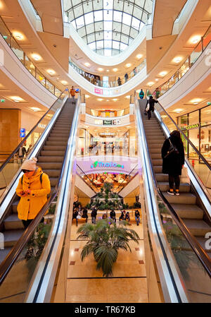 Shopping mall City-Arkaden Wuppertal, Deutschland, Nordrhein-Westfalen, Bergisches Land, Wuppertal Stockfoto