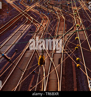 Aluminiumwalzprodukte am Bahnhof Oberbarmen, Deutschland, Nordrhein-Westfalen, Bergisches Land, Wuppertal Stockfoto