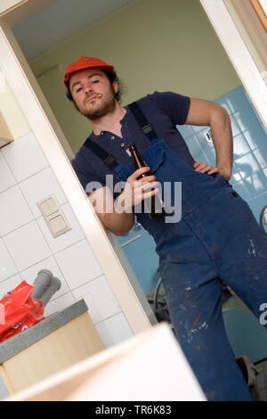 Removalist eine Pause, ein Bier trinken, rauchen Stockfoto