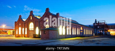 Alte dreherei am Abend, Deutschland, Nordrhein-Westfalen, Ruhrgebiet, Mülheim/Ruhr Stockfoto