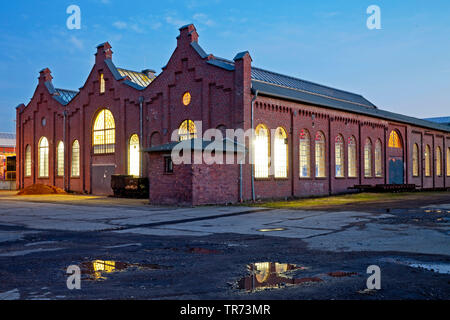 Alte dreherei am Abend, Deutschland, Nordrhein-Westfalen, Ruhrgebiet, Mülheim/Ruhr Stockfoto