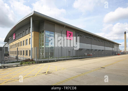 Eine sichere Datenspeicherung Zentrum von Zenium auf der Slough Trading Estate, in der Nähe von Heathrow, London, Großbritannien Stockfoto