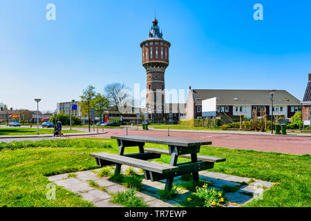 Watertor in Sneek. Sneek ist eine Stadt im Südwesten von Leeuwarden und Sitz der ehemaligen Gemeinde Heerenveen in der Provinz Friesland Stockfoto