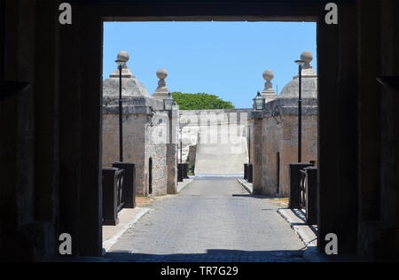 Morro Festung in der Bucht von Havanna, ein Beispiel der spanischen Kolonialzeit defensive Architektur Stockfoto