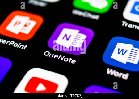 Sankt-Petersburg, September 30, 2018: Microsoft OneNote office Symbol auf Apple iPhone X-close-up. Microsoft eine Note App Symbol. Micros Stockfoto