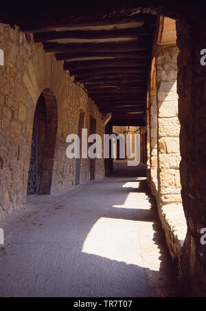 Straße. Guimerá, Lerida Provinz, Katalonien, Spanien. Stockfoto