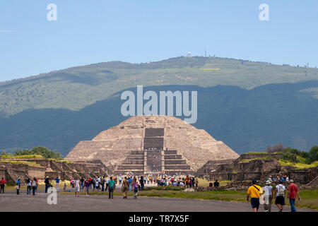 Teotihuacán ist eine großen Mexikanischen archäologischen Komplex liegt nordöstlich von Mexico City. Für die Komplexe, die einst eine blühende Präkolumbianischen ci Stockfoto