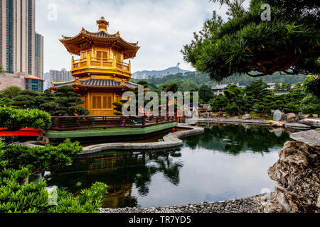 Pavillon der Absolute Perfektion, Nan Lian Garden, Hongkong, China Stockfoto