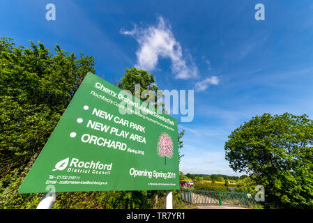 Cherry Orchard Jubiläum Country Park, Rochford Country Park, Southend, Essex, Großbritannien. Wildlife Park in Roach Tal. Aushang am Eingang Stockfoto