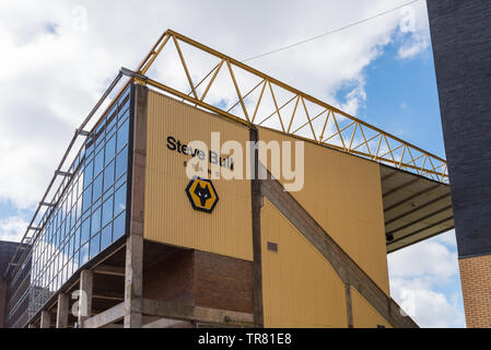 Der Steve Bull stand auf der Molineux, Heimat des Fußballvereins Wolverhampton wandert Stockfoto