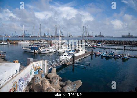 Las Palmas, Gran Canaria, Spanien - 31. Dezember 2017. Yacht Club in Las Palmas, Gran Canaria, Spanien Stockfoto