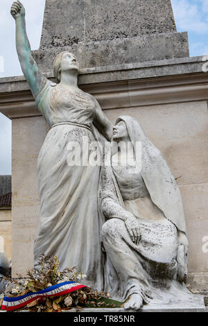 Kriegerdenkmal in Cadillac, Frankreich Stockfoto