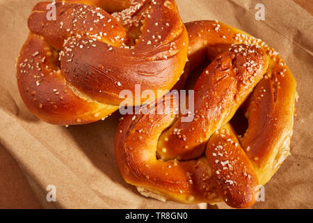 Weiche Brezeln von der Julius Sturgis Brezel Bäckerei in Amish Country, Lititz, Lancaster County, Pennsylvania, USA Stockfoto