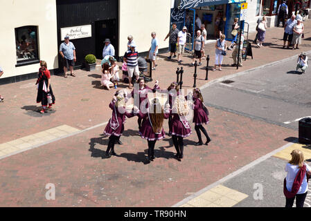 BlackRock School of Irish Dance bei Folk am Quay 2018 in Poole, Dorset Stockfoto