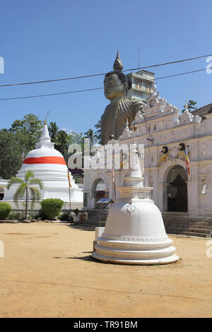 Der sitzende Buddha Statue an Wewurukannala Vihara in dickwella Sri Lanka Stockfoto