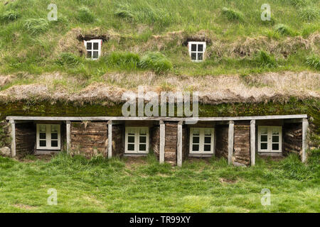 Alte 19c Torfhäuser bei Laufás, den Eyjafjörður, North Island, von Akureyri Museum gepflegt Stockfoto