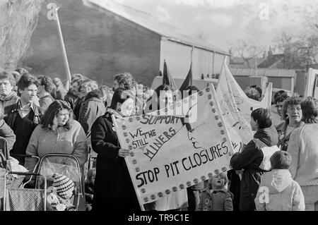 3. März 1985. Das Ende des Bergarbeiterstreiks im Revier Selby in Yorkshire, England. Der Streik der Bergarbeiter, die seit 1984 in einem Versuch zu stoppen, um die britischen Konservativen Regierung schließen viele Der collierys gewesen war. Stockfoto