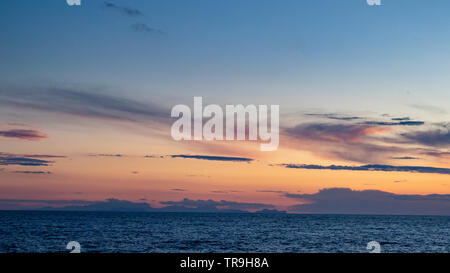 Sonnenuntergang Cala Blanca, Balearen Menorca, Spanien Stockfoto