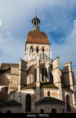 Collegiale Notre Dame in Beaune ist eine kanonische Sammlung aus der zweiten Hälfte des 12. Jahrhunderts, Beaune, Burgund, Frankreich Stockfoto