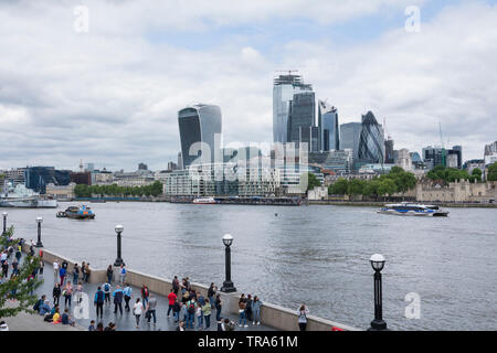 Der Stadt London überhaupt ändernden Skyline als neue Wolkenkratzer sind der Mischung hinzugefügt Stockfoto